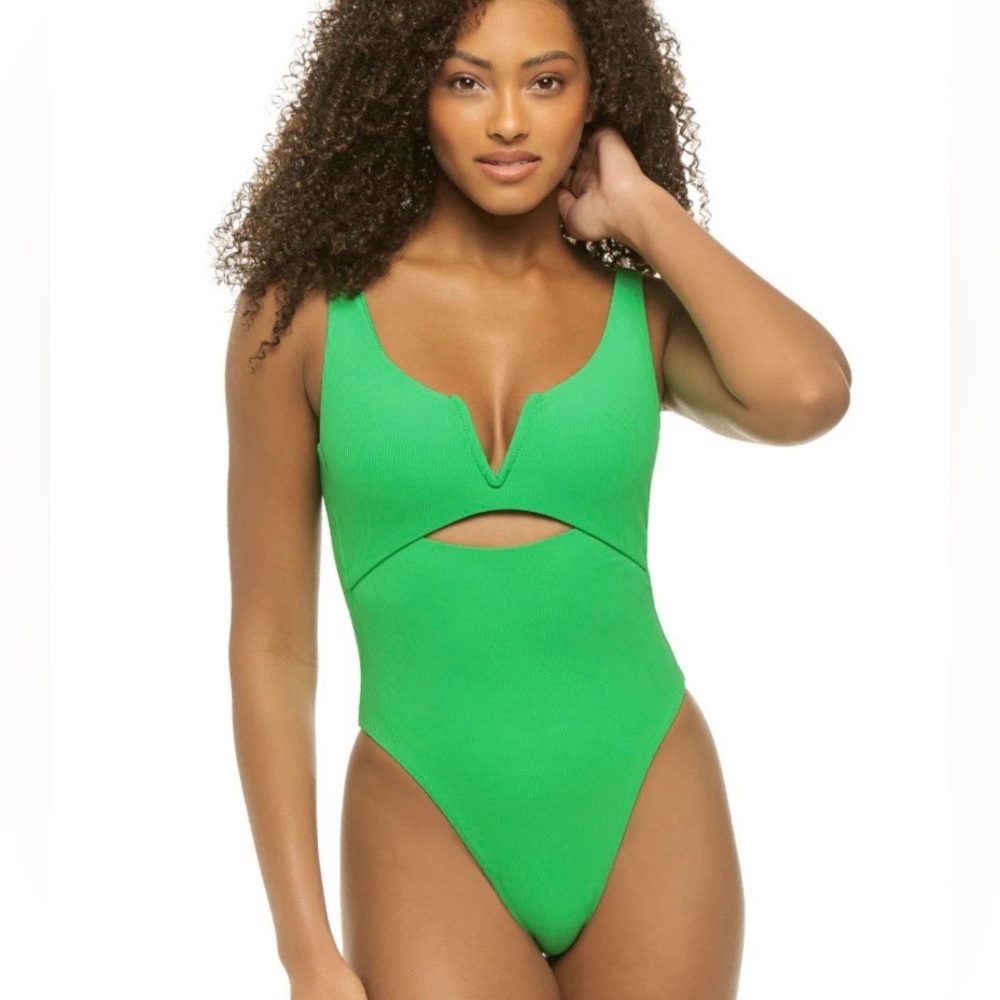 everything but water summerful one piece size medium never worn